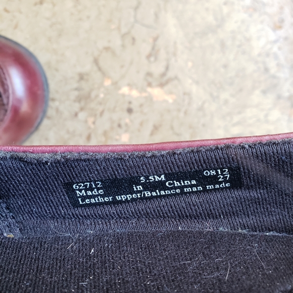 Clarks Loafers - size 5.5M, burgundy - Picture 4 of 5